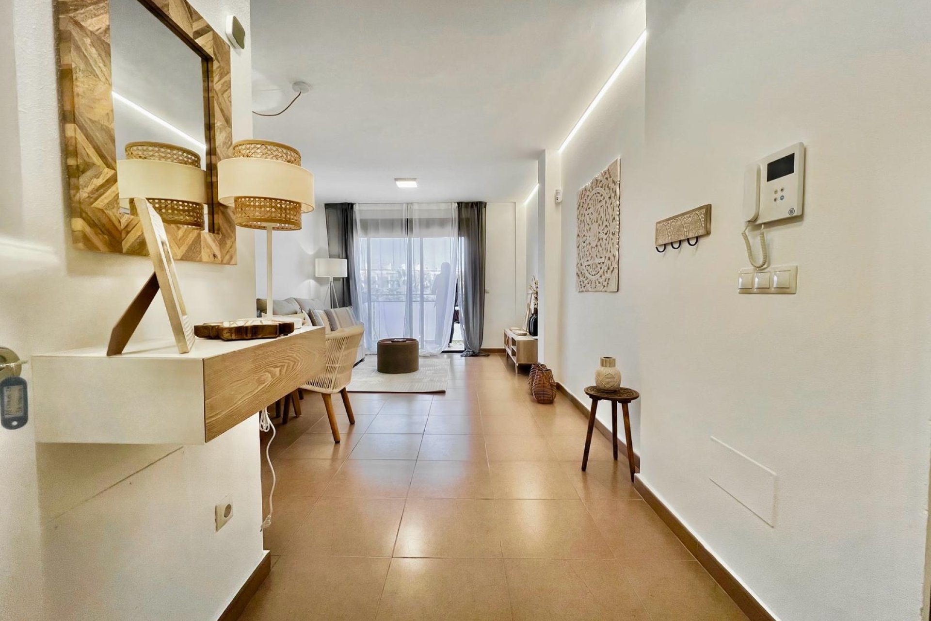 Resale - Apartment - Torrevieja - Acequion