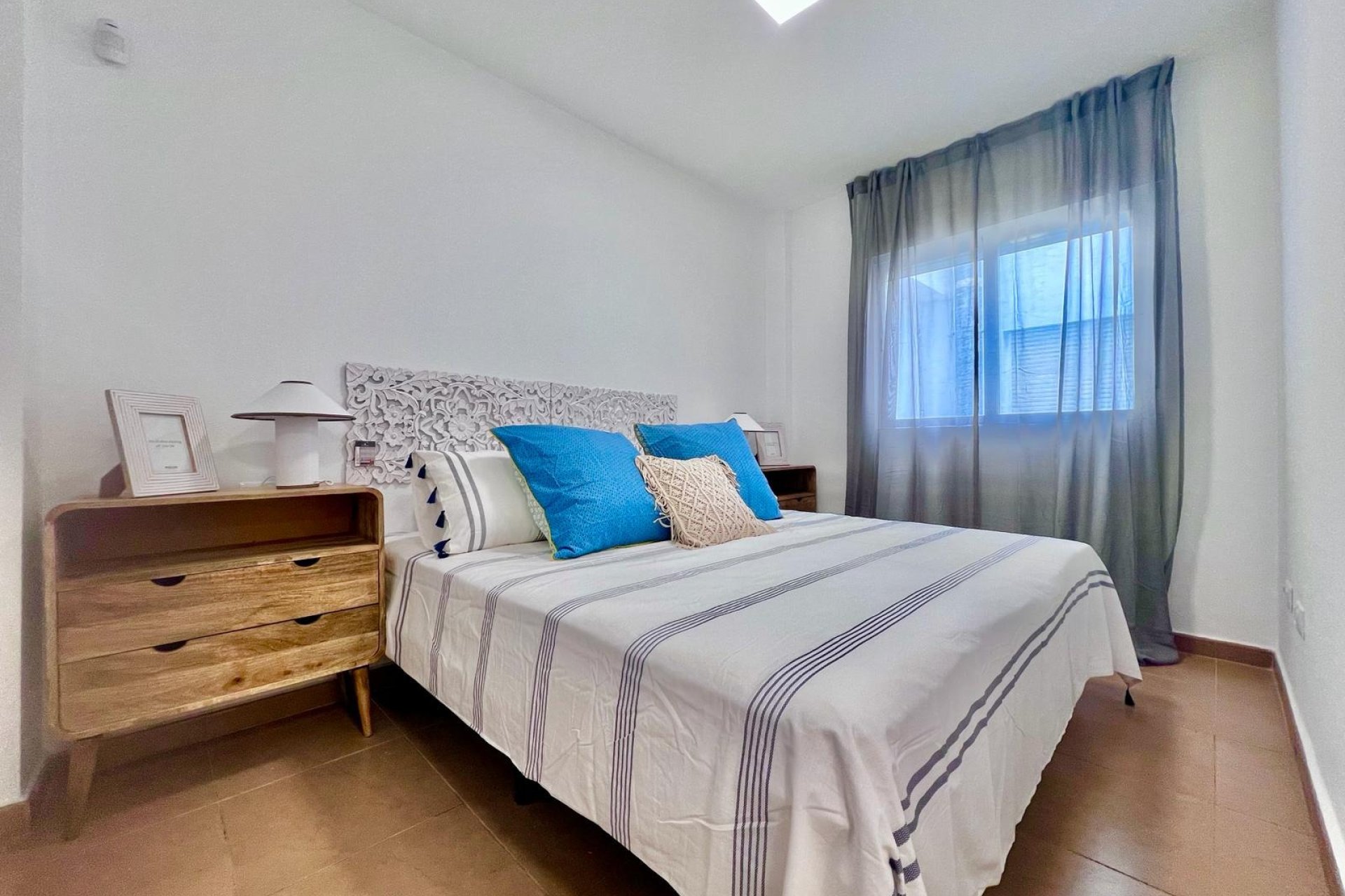 Resale - Apartment - Torrevieja - Acequion