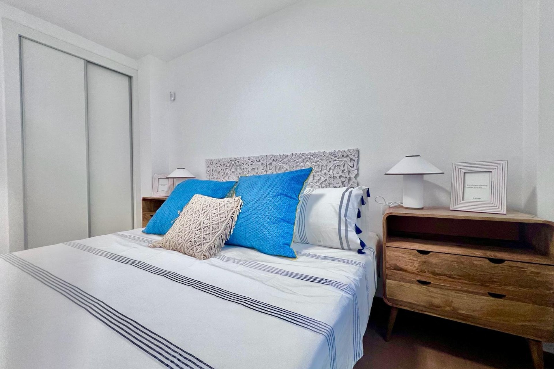 Resale - Apartment - Torrevieja - Acequion
