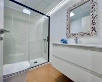 Resale - Apartment - Torrevieja - Acequion