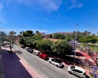 Resale - Apartment - Torrevieja - Acequion