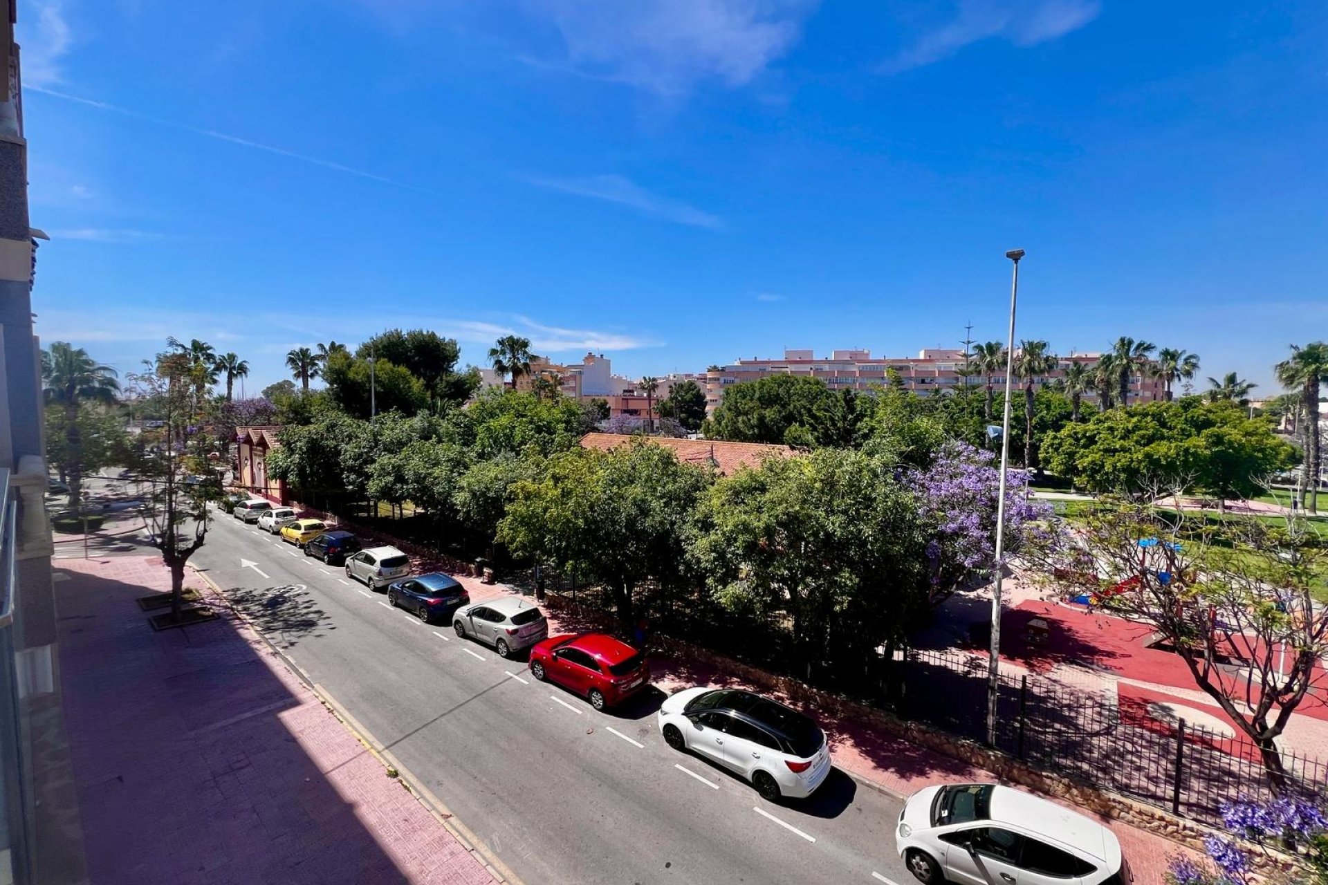 Resale - Apartment - Torrevieja - Acequion