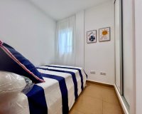 Resale - Apartment - Torrevieja - Acequion