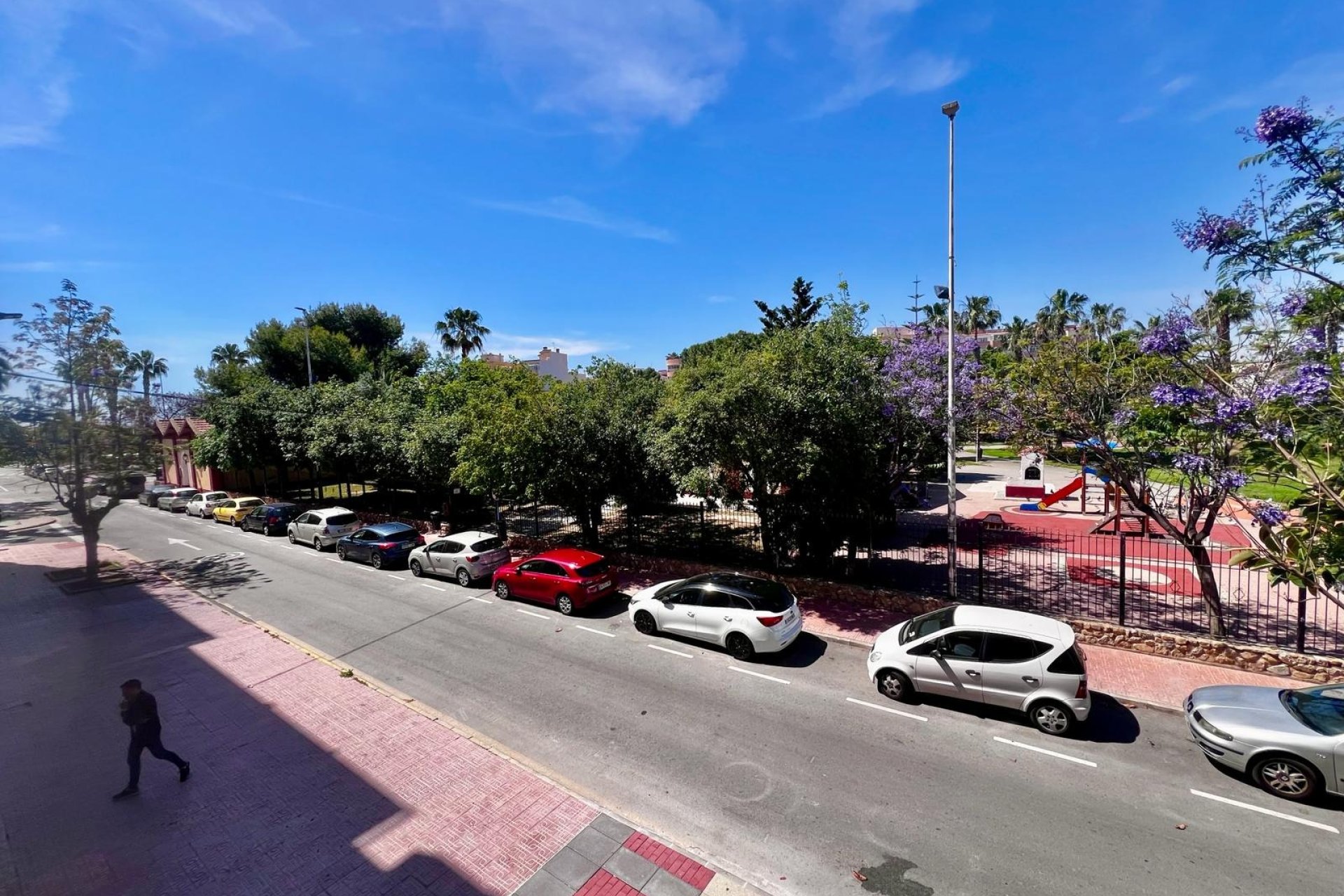 Resale - Apartment - Torrevieja - Acequion