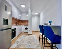 Resale - Apartment - Torrevieja - Acequion