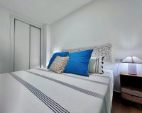 Resale - Apartment - Torrevieja - Acequion