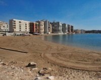 Resale - Apartment - Torrevieja - Acequion