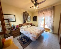 Resale - Apartment - Torrevieja - Acequion