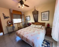 Resale - Apartment - Torrevieja - Acequion