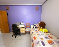 Resale - Apartment - Torrevieja - Acequion