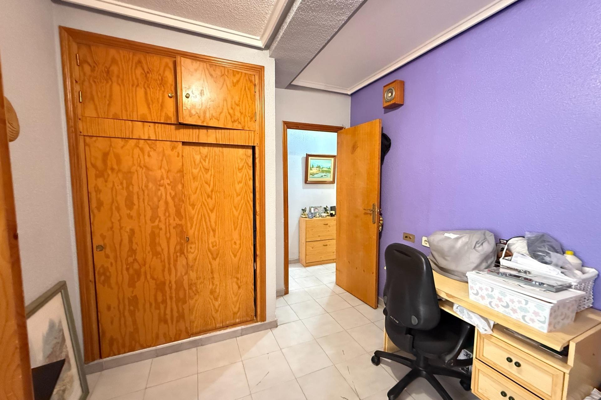 Resale - Apartment - Torrevieja - Acequion