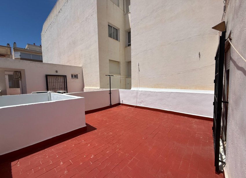 Resale - Apartment - Torrevieja - Acequion