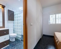 Resale - Apartment - Torrevieja - Acequion