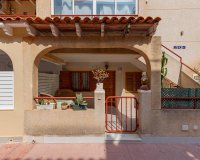 Resale - Apartment - Torrevieja - Acequion