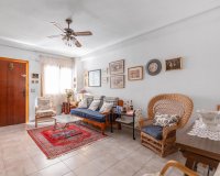 Resale - Apartment - Torrevieja - Acequion