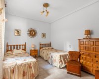 Resale - Apartment - Torrevieja - Acequion
