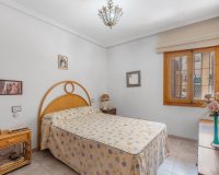 Resale - Apartment - Torrevieja - Acequion