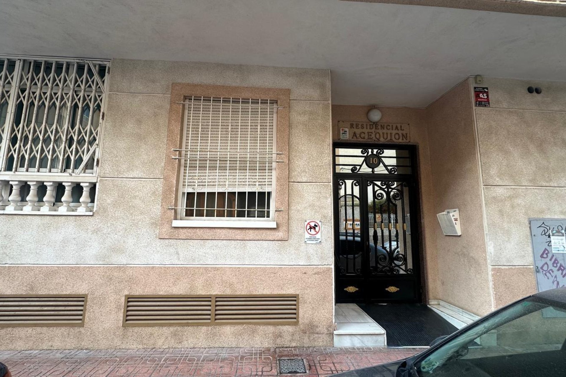 Resale - Apartment - Torrevieja - Acequion