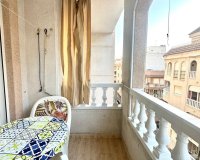 Resale - Apartment - Torrevieja - Acequion