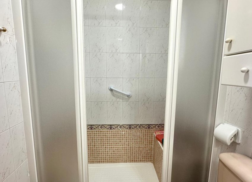 Resale - Apartment - Torrevieja - Acequion