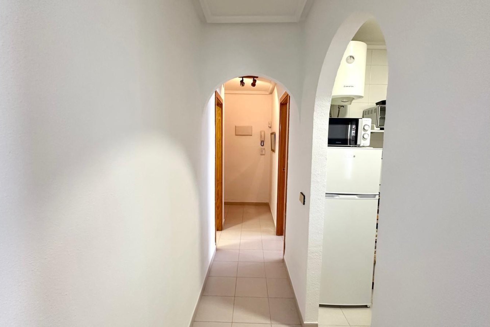 Resale - Apartment - Torrevieja - Acequion