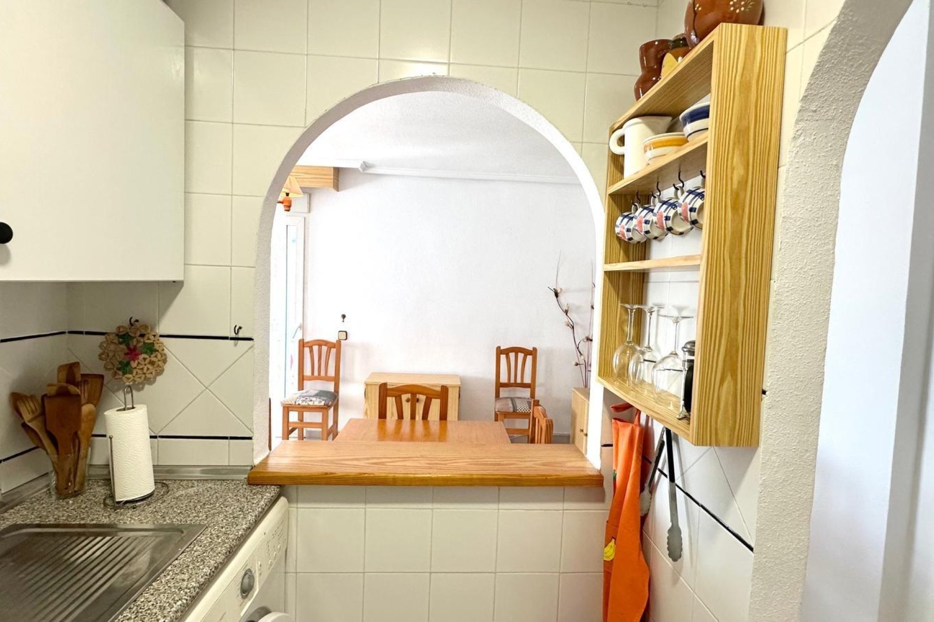 Resale - Apartment - Torrevieja - Acequion