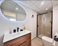 Resale - Apartment - Torrevieja - Acequion