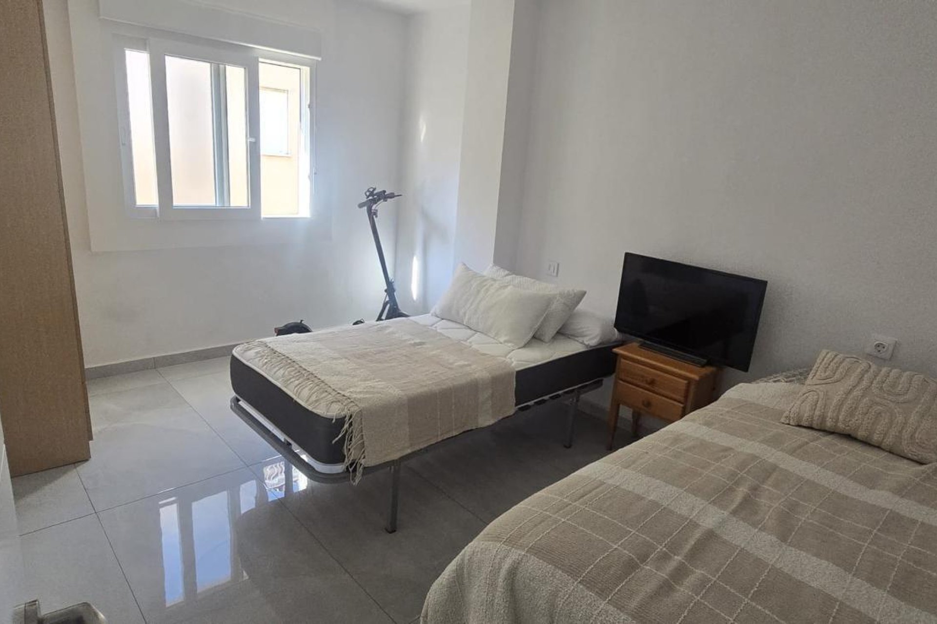 Resale - Apartment - Torrevieja - Acequion