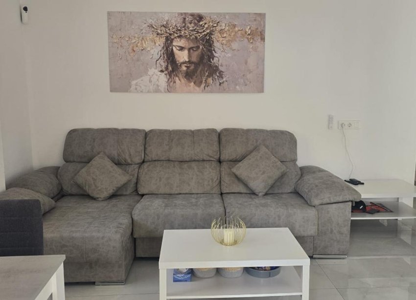 Resale - Apartment - Torrevieja - Acequion