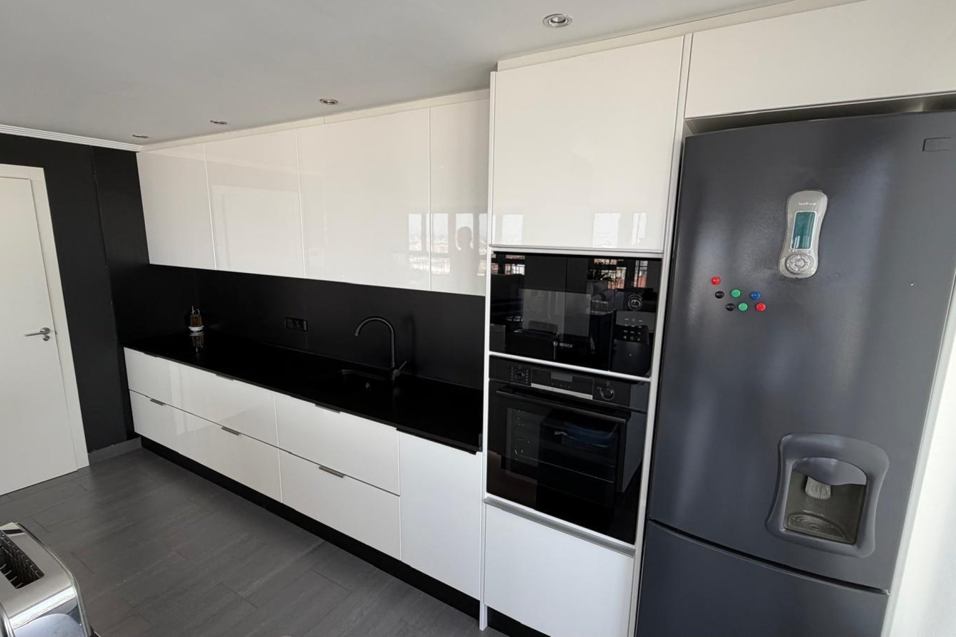 Resale - Apartment - Torrevieja - Acequion