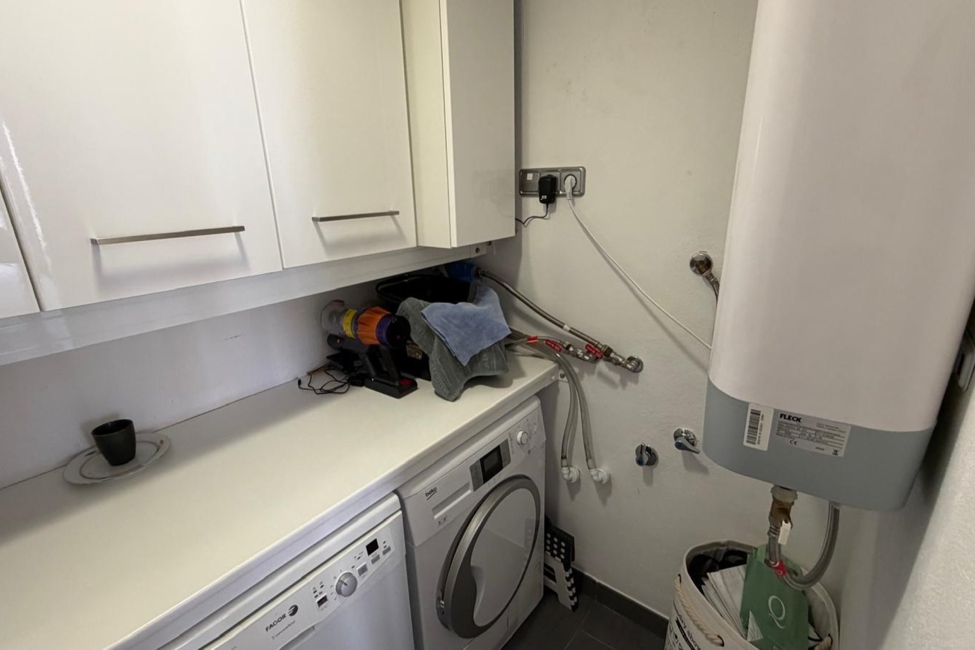 Resale - Apartment - Torrevieja - Acequion