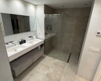 Resale - Apartment - Torrevieja - Acequion