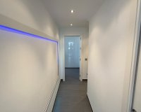 Resale - Apartment - Torrevieja - Acequion