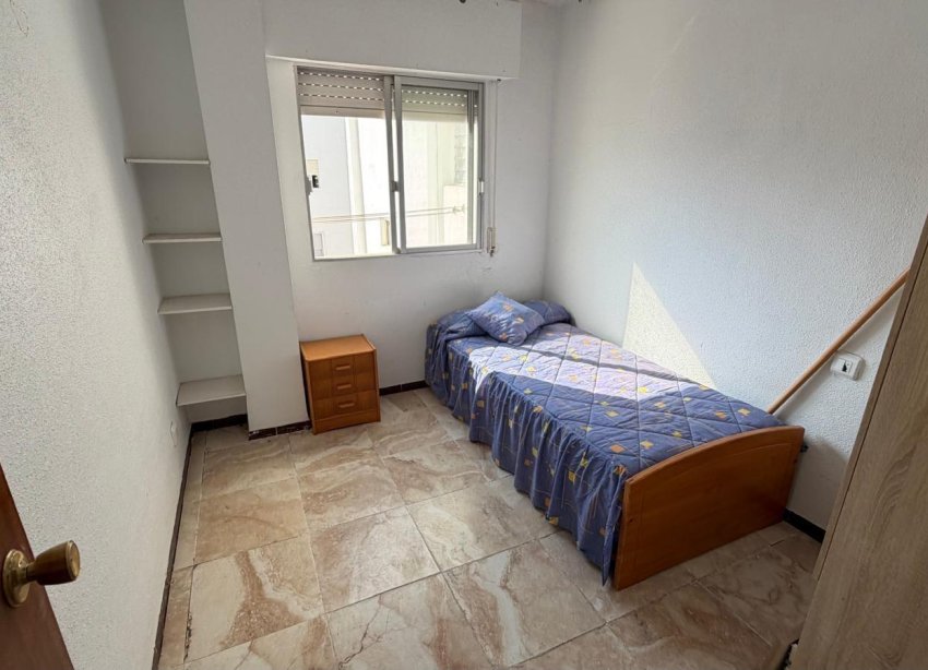 Resale - Apartment - Torrevieja - Acequion