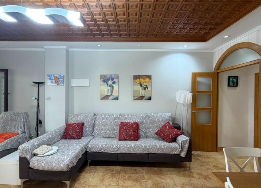 Resale - Apartment - Torrevieja - Acequion