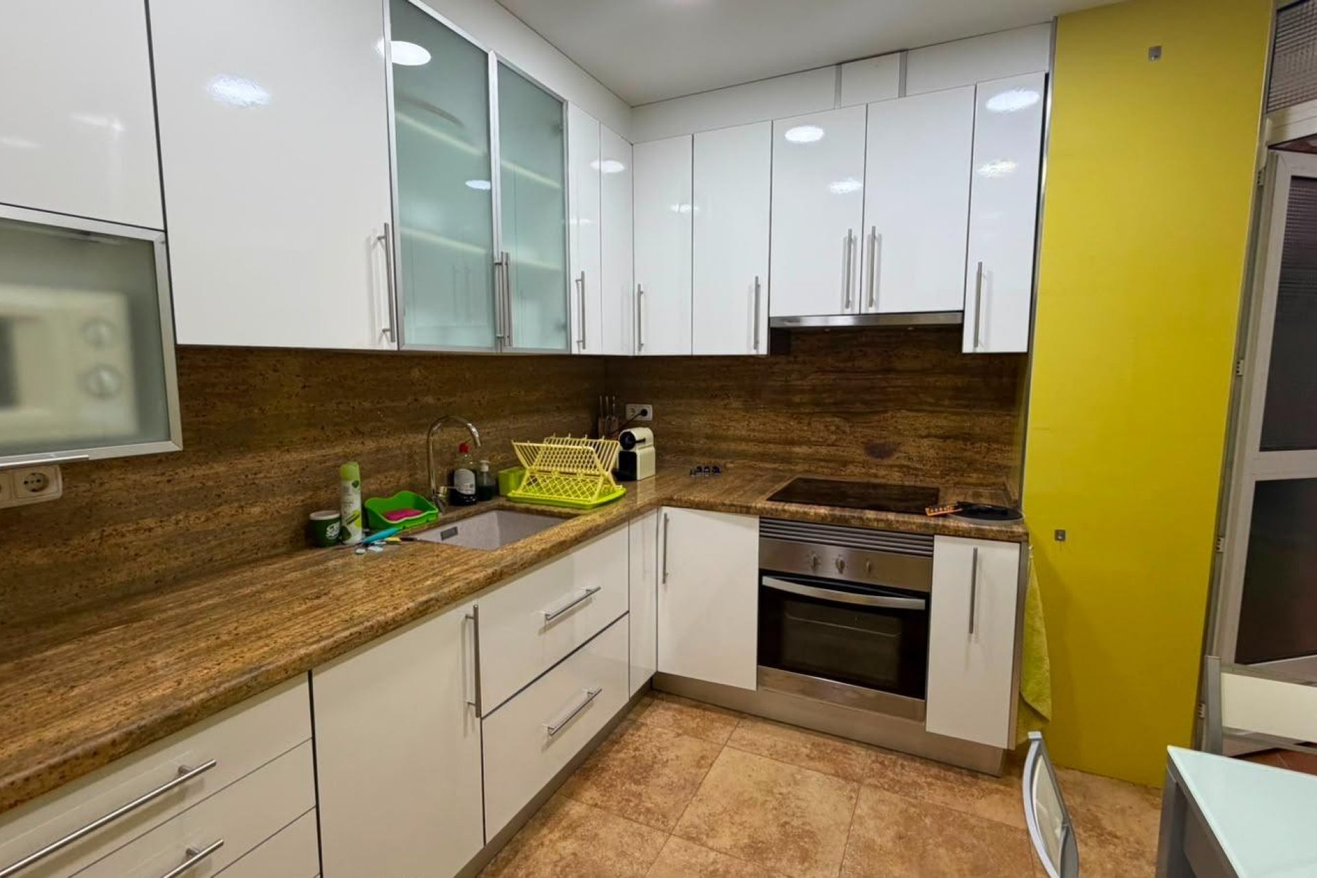 Resale - Apartment - Torrevieja - Acequion