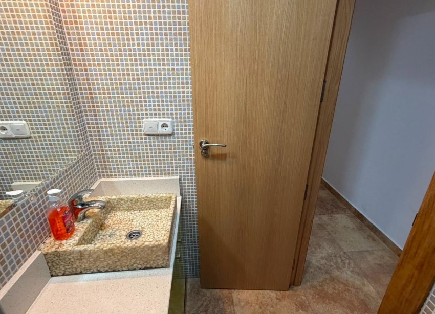 Resale - Apartment - Torrevieja - Acequion