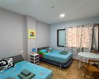 Resale - Apartment - Torrevieja - Acequion
