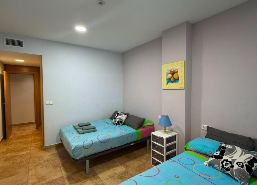 Resale - Apartment - Torrevieja - Acequion