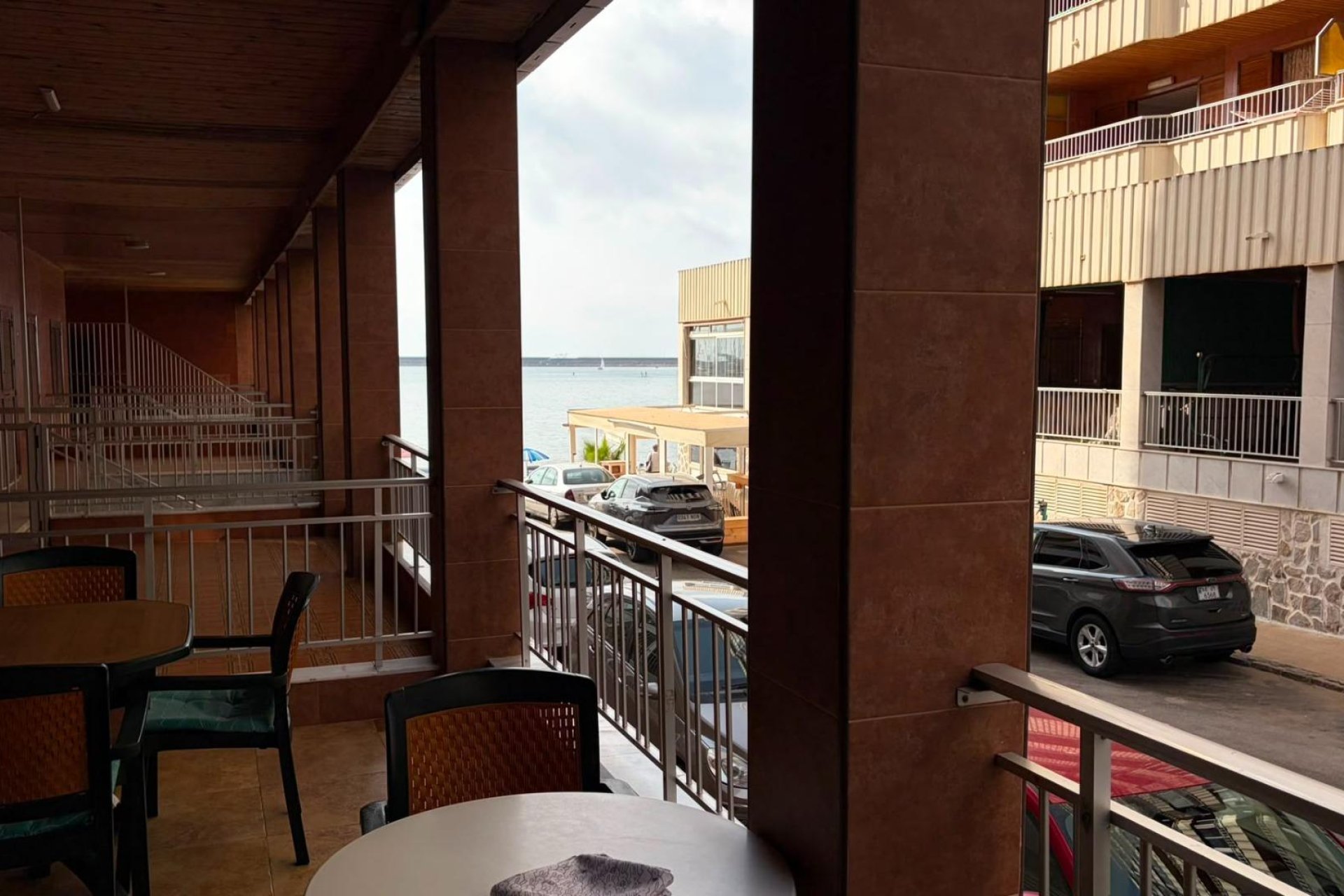 Resale - Apartment - Torrevieja - Acequion