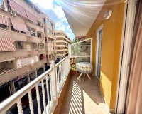 Resale - Apartment - Torrevieja - Acequion
