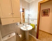 Resale - Apartment - Torrevieja - Acequion
