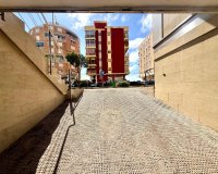 Resale - Apartment - Torrevieja - Acequion