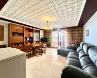 Resale - Apartment - Torrevieja - Acequion