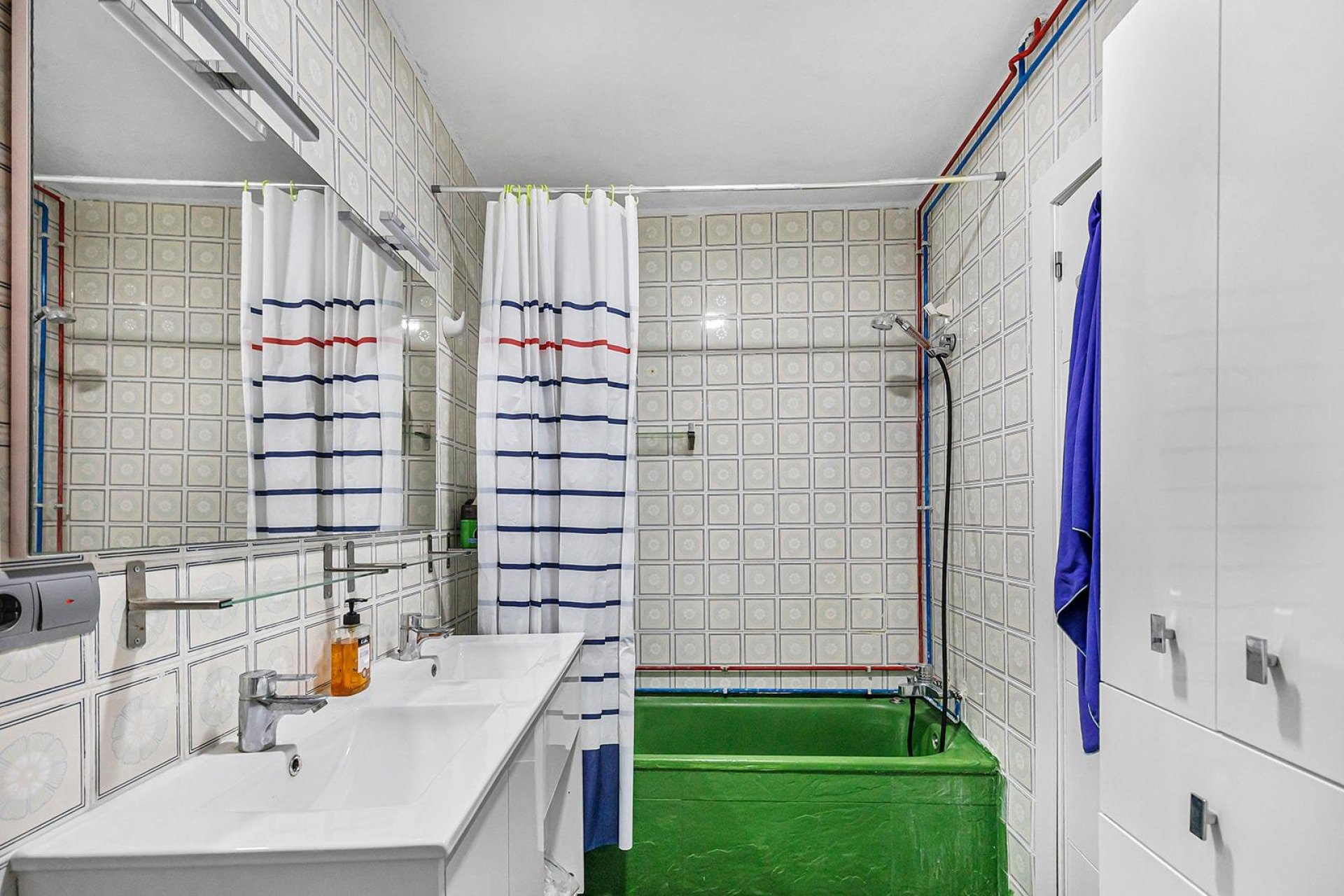 Resale - Apartment - Torrevieja - Acequion