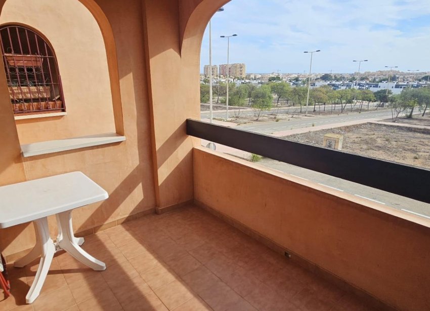 Resale - Apartment - Torrevieja - Aguas Nuevas