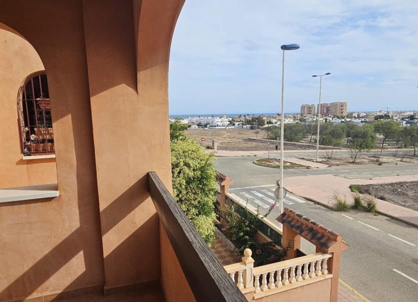 Resale - Apartment - Torrevieja - Aguas Nuevas