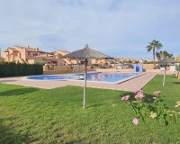 Resale - Apartment - Torrevieja - Aguas Nuevas