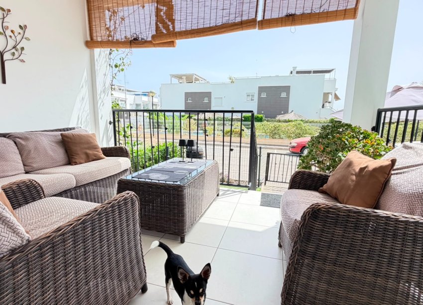Resale - Apartment - Torrevieja - Aguas Nuevas