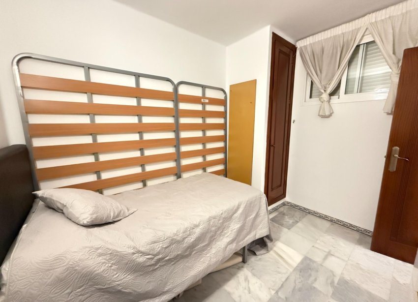 Resale - Apartment - Torrevieja - Aldea del mar
